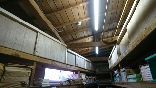 【収納扉の作成と設置　名古屋市】　幼稚園の倉庫