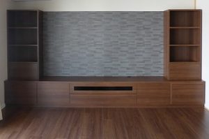 【オーダー家具　ＴＶボード】　壁1面がＴＶボード