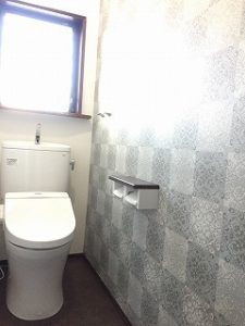 【名古屋市緑区】　トイレ交換ついでに、空間もおしゃれに